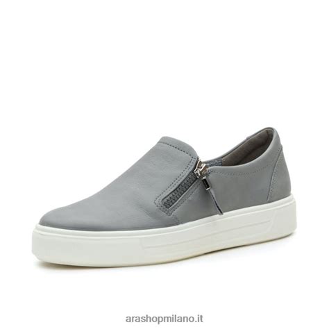 waterproof cayce side zip sneaker.